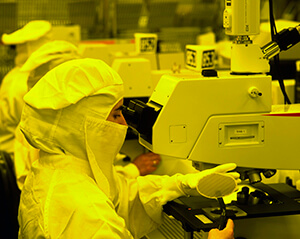 Semiconductor